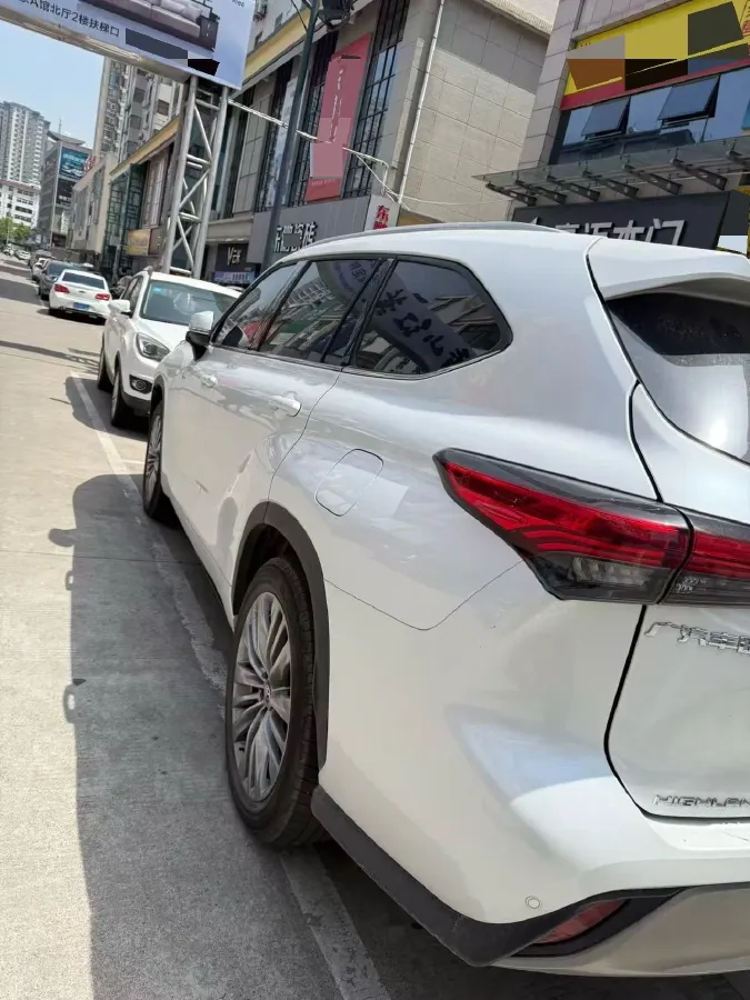 2024 Toyota Highlander 2.5L 189HP L4 E-CVT Hybrid,autocango,china used car exporter,china ev exporter,chinese used car exporter,chinese used ev exporter