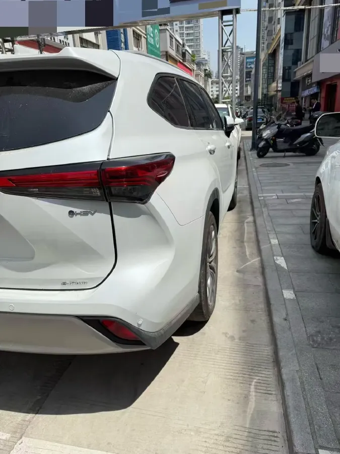 2024 Toyota Highlander 2.5L 189HP L4 E-CVT Hybrid,autocango,china used car exporter,china ev exporter,chinese used car exporter,chinese used ev exporter