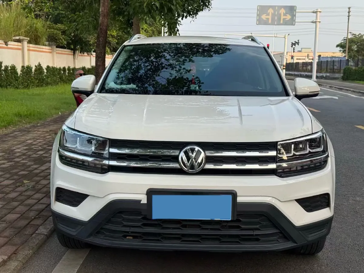 2020 Volkswagen Tharu 1.4T 150HP L4 7DCT,autocango,china used car exporter,china ev exporter,chinese used car exporter,chinese used ev exporter