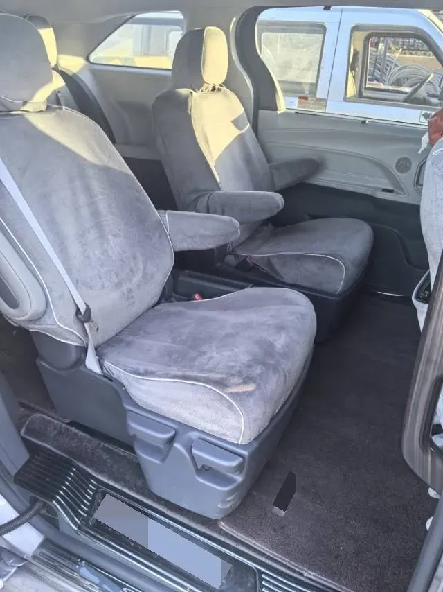 2021 Toyota Sienna 2.5L 192HP L4 E-CVT Hybrid,autocango,china used car exporter,china ev exporter,chinese used car exporter,chinese used ev exporter