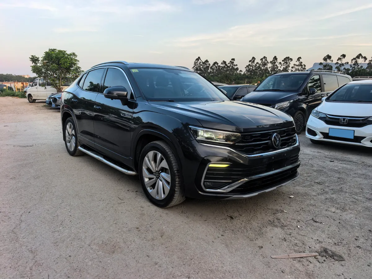 2020 Volkswagen Tayron X 2.0T 186HP L4 7DCT,autocango,china used car exporter,china ev exporter,chinese used car exporter,chinese used ev exporter