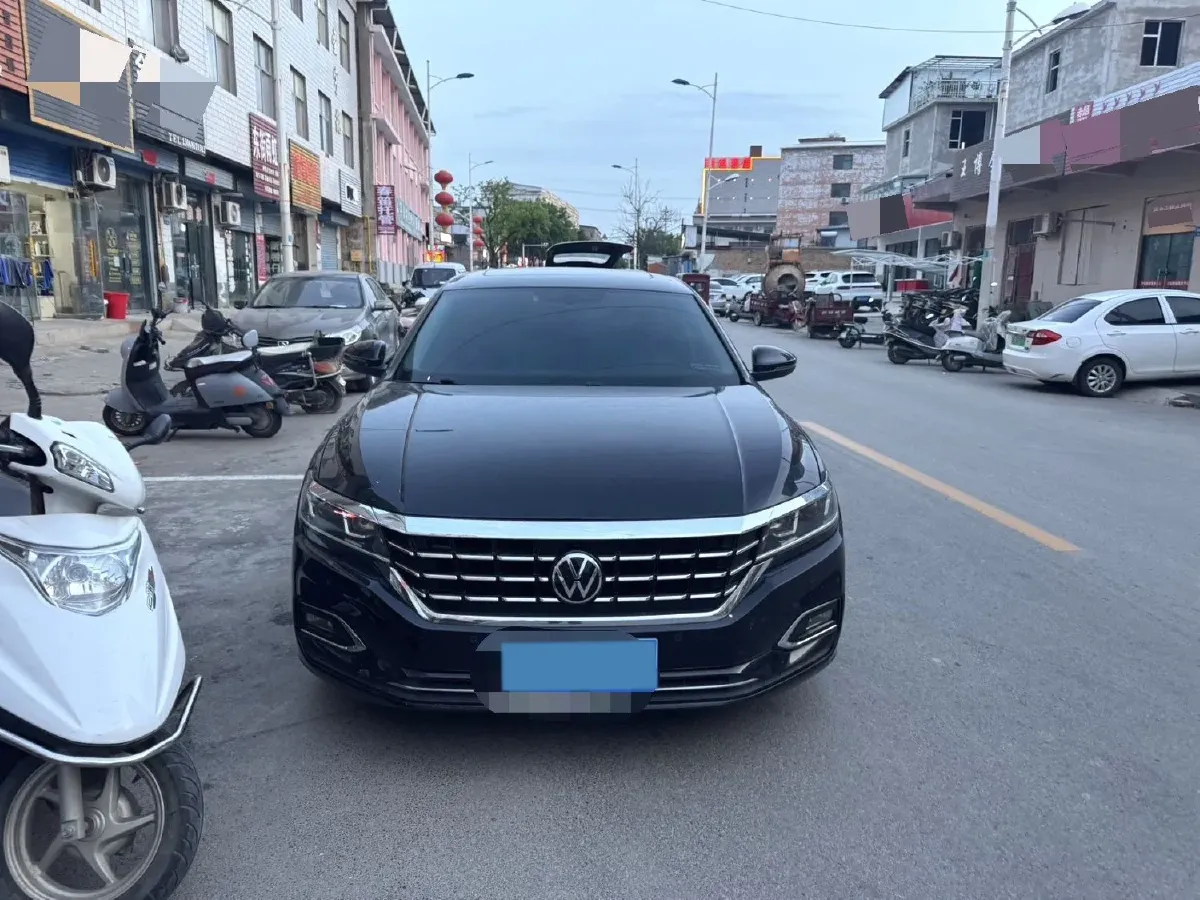 2020 Volkswagen Passat 2.0T 186HP L4 7DCT,autocango,china used car exporter,china ev exporter,chinese used car exporter,chinese used ev exporter
