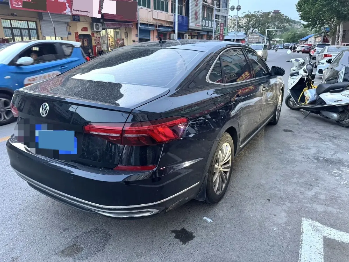 2020 Volkswagen Passat 2.0T 186HP L4 7DCT,autocango,china used car exporter,china ev exporter,chinese used car exporter,chinese used ev exporter