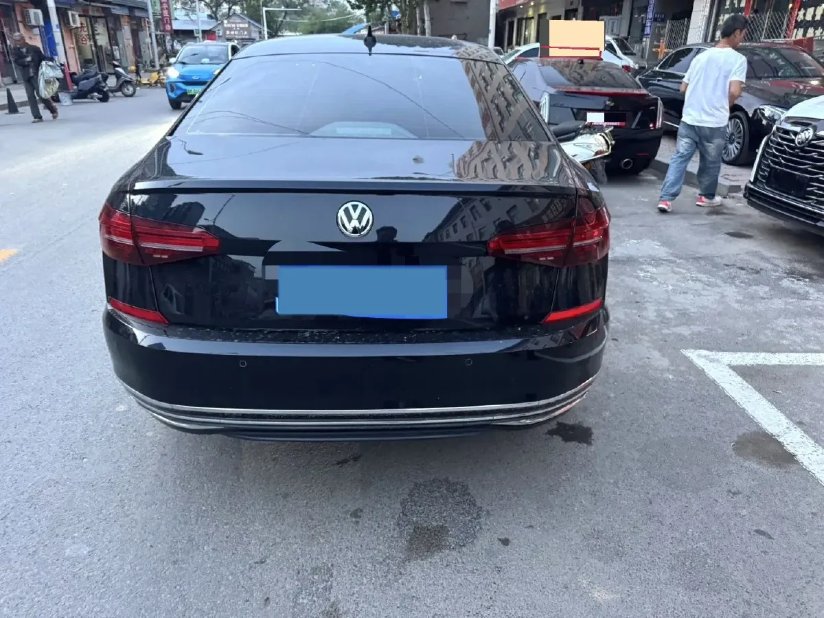 2020 Volkswagen Passat 2.0T 186HP L4 7DCT,autocango,china used car exporter,china ev exporter,chinese used car exporter,chinese used ev exporter