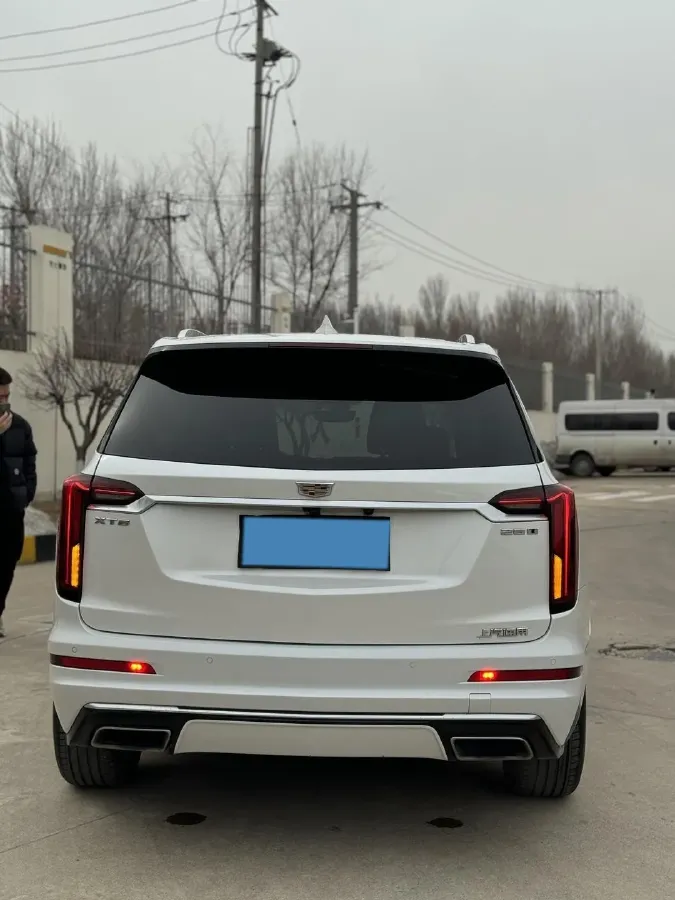 2020 Cadillac XT6 2.0T 237HP L4 9AT,autocango,china used car exporter,china ev exporter,chinese used car exporter,chinese used ev exporter