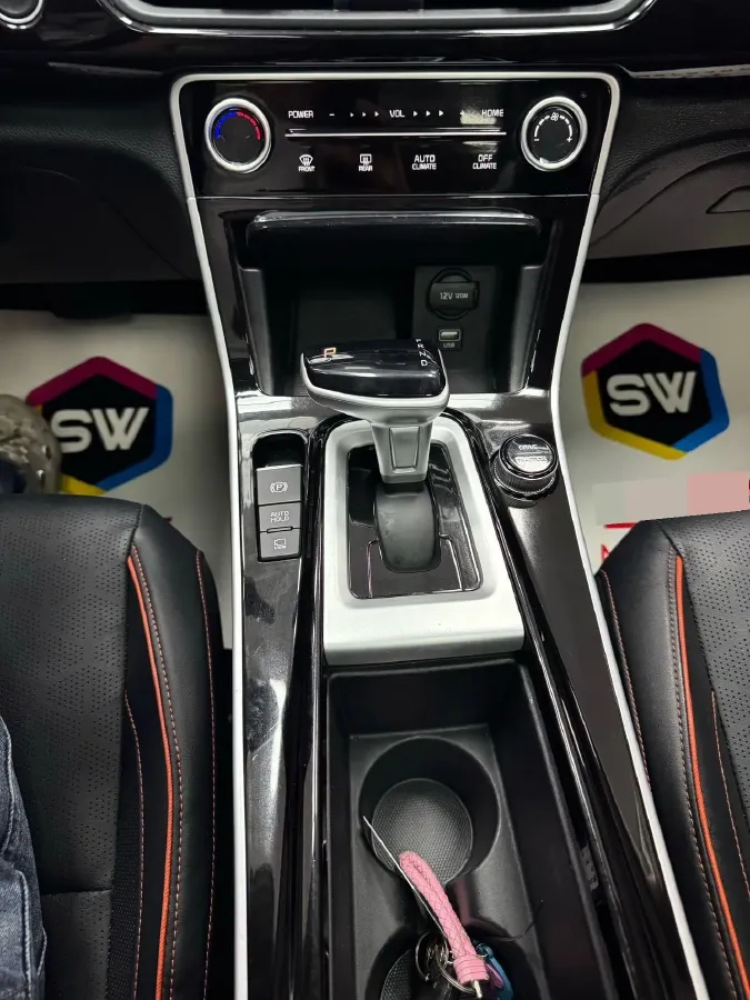 2023 Kia Seltos 1.5L 115HP L4 CVT,autocango,china used car exporter,china ev exporter,chinese used car exporter,chinese used ev exporter