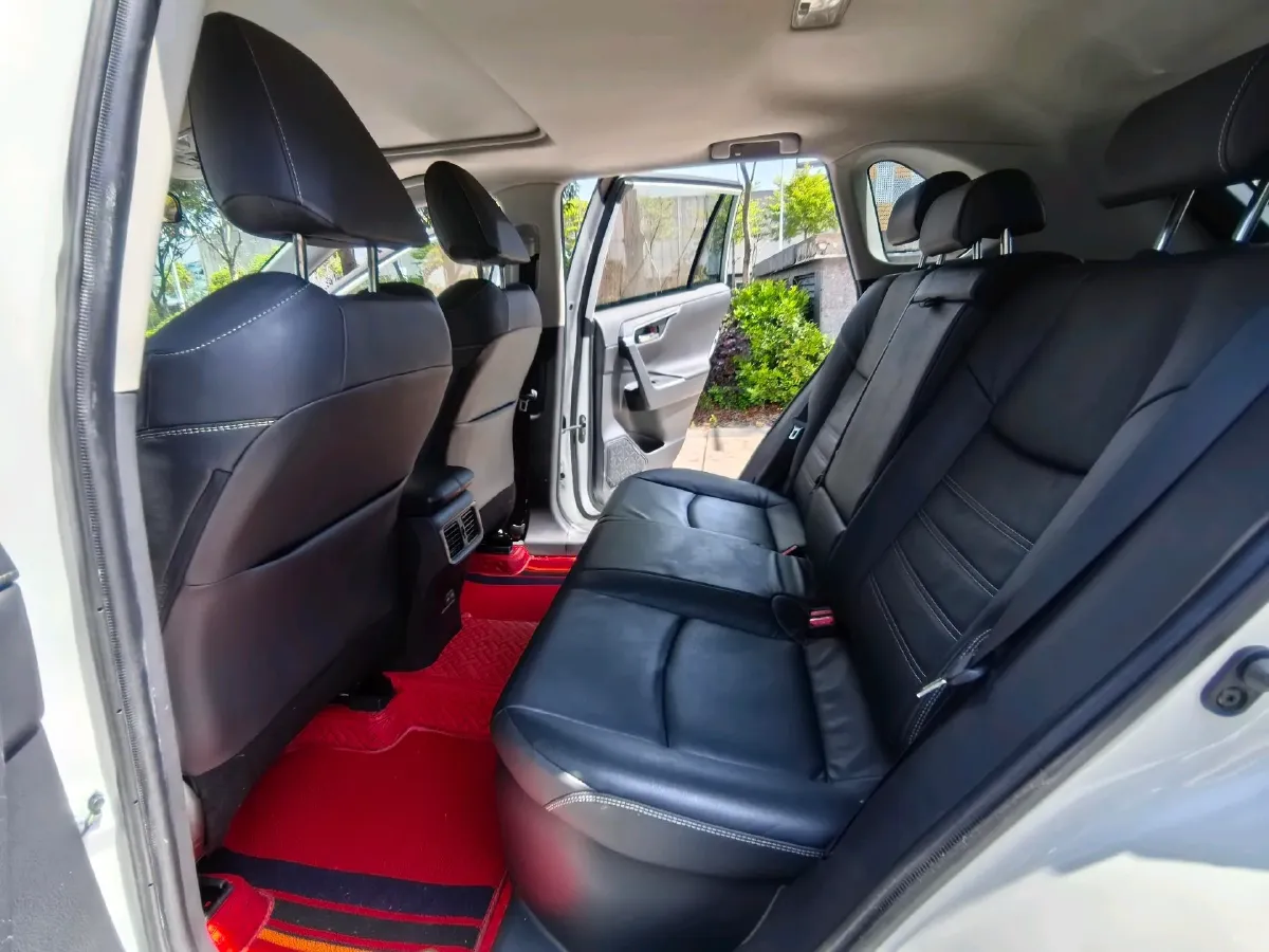 2021 Toyota RAV4 2.5L 178HP L4 E-CVT Hybrid,autocango,china used car exporter,china ev exporter,chinese used car exporter,chinese used ev exporter