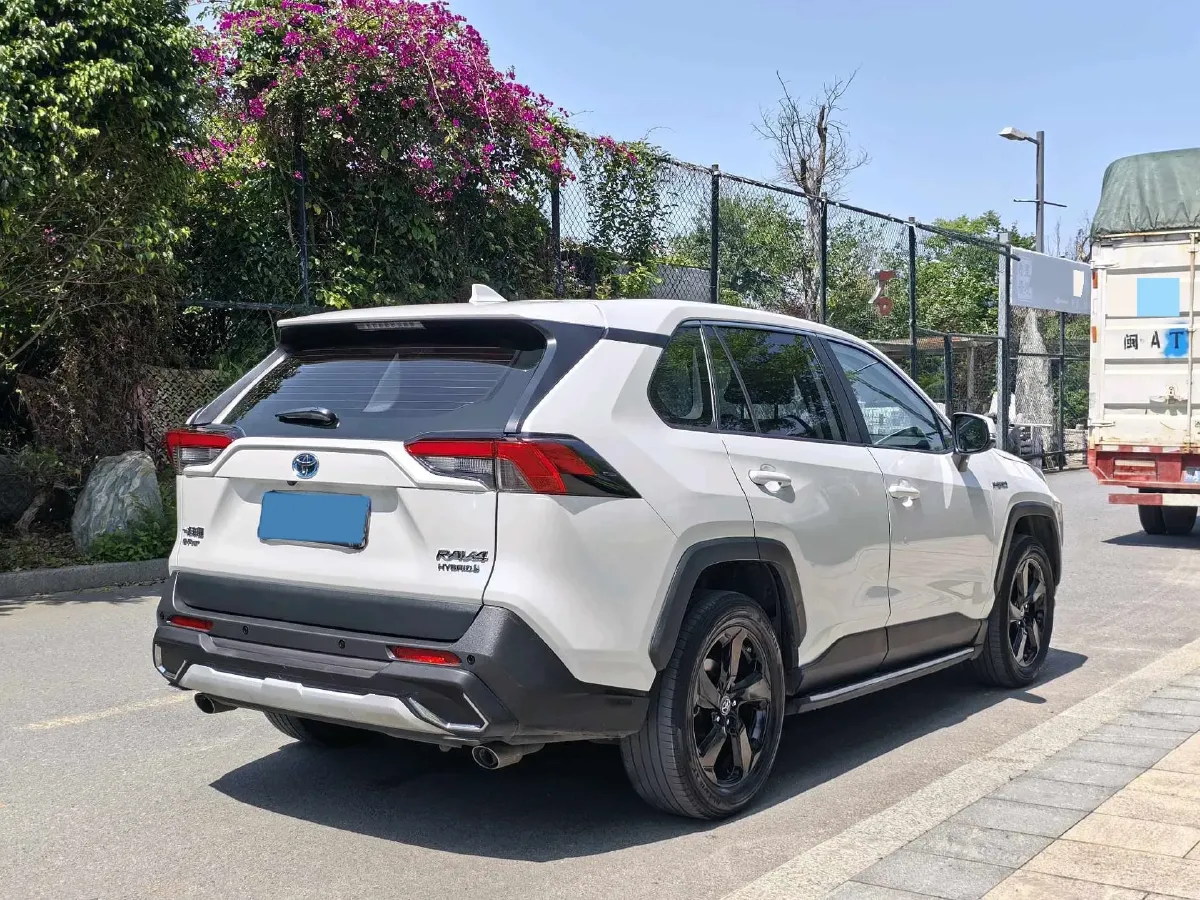 2021 Toyota RAV4 2.5L 178HP L4 E-CVT Hybrid,autocango,china used car exporter,china ev exporter,chinese used car exporter,chinese used ev exporter