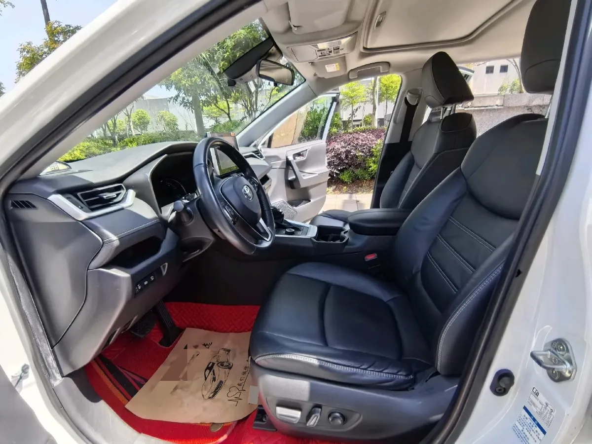 2021 Toyota RAV4 2.5L 178HP L4 E-CVT Hybrid,autocango,china used car exporter,china ev exporter,chinese used car exporter,chinese used ev exporter