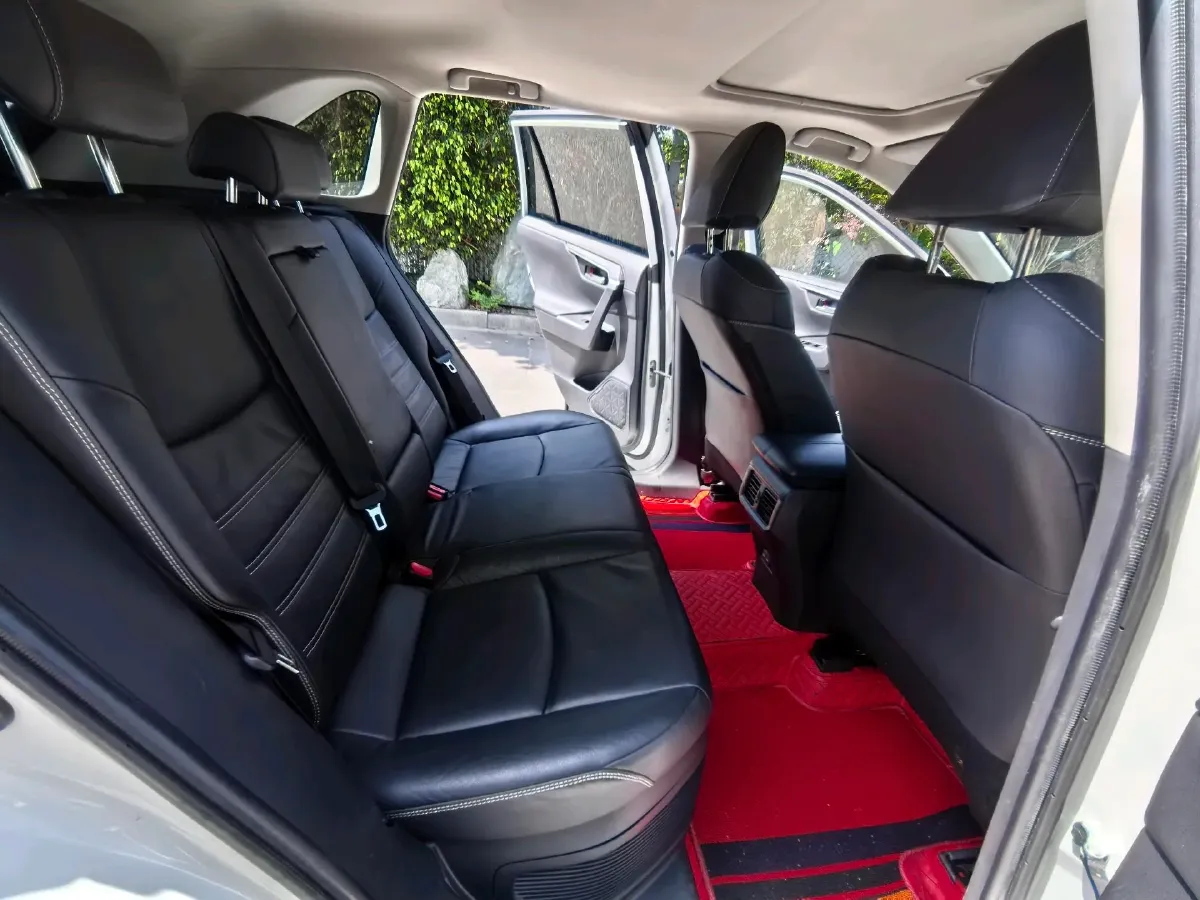 2021 Toyota RAV4 2.5L 178HP L4 E-CVT Hybrid,autocango,china used car exporter,china ev exporter,chinese used car exporter,chinese used ev exporter