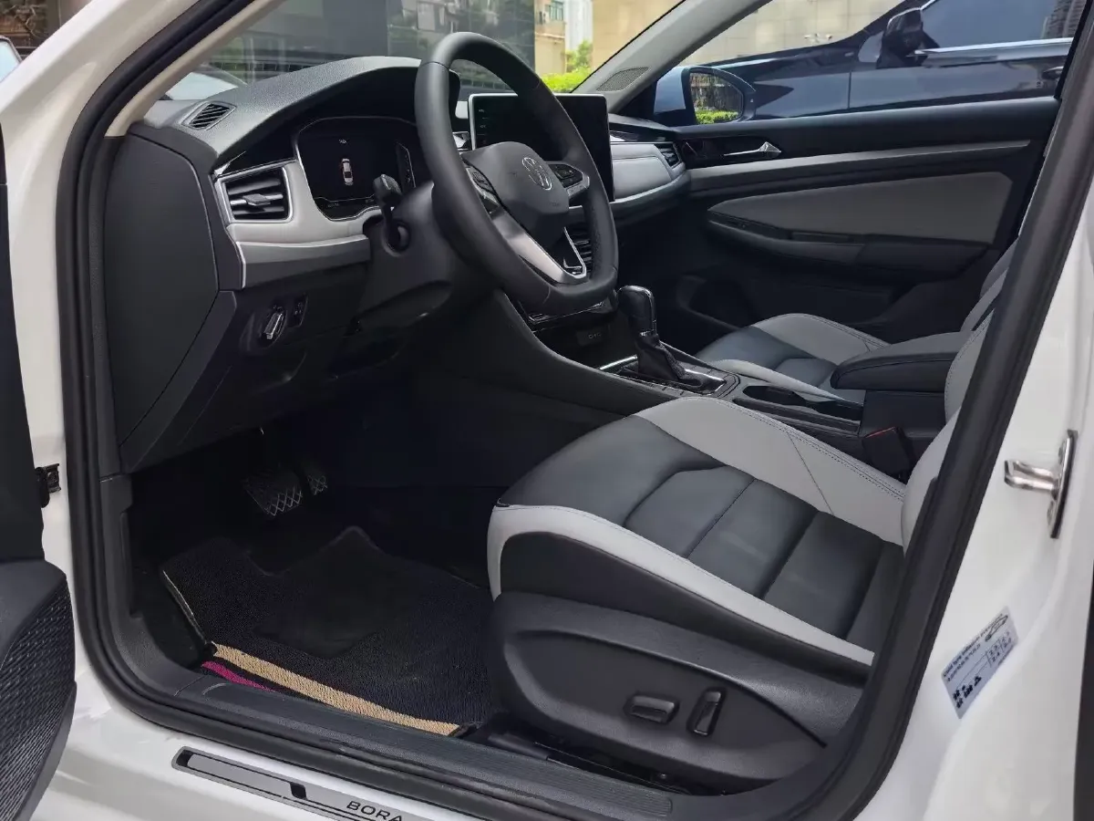 2023 Volkswagen Bora 1.4T 150HP L4 7DCT,autocango,china used car exporter,china ev exporter,chinese used car exporter,chinese used ev exporter