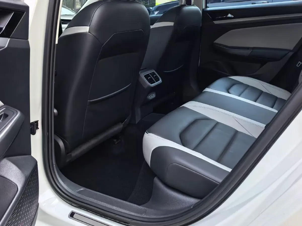 2023 Volkswagen Bora 1.4T 150HP L4 7DCT,autocango,china used car exporter,china ev exporter,chinese used car exporter,chinese used ev exporter