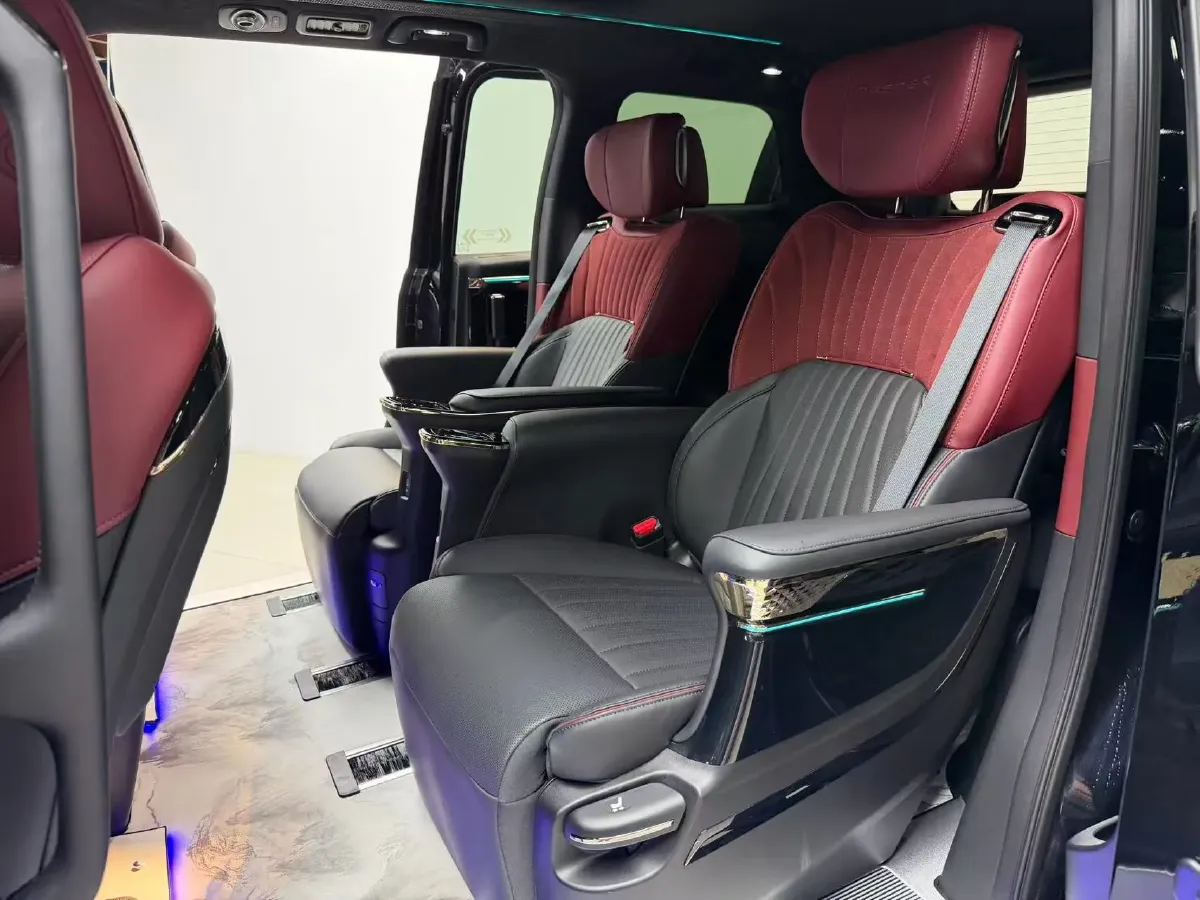 2025 GAC Trumpchi M8 2.0T 190HP L4 2DHT Hybrid,autocango,china used car exporter,china ev exporter,chinese used car exporter,chinese used ev exporter