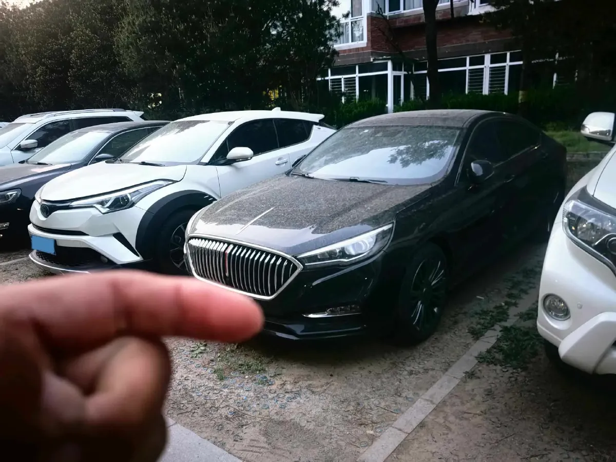 2020 HongQi H5 1.8T 197HP L4 6AT,autocango,china used car exporter,china ev exporter,chinese used car exporter,chinese used ev exporter