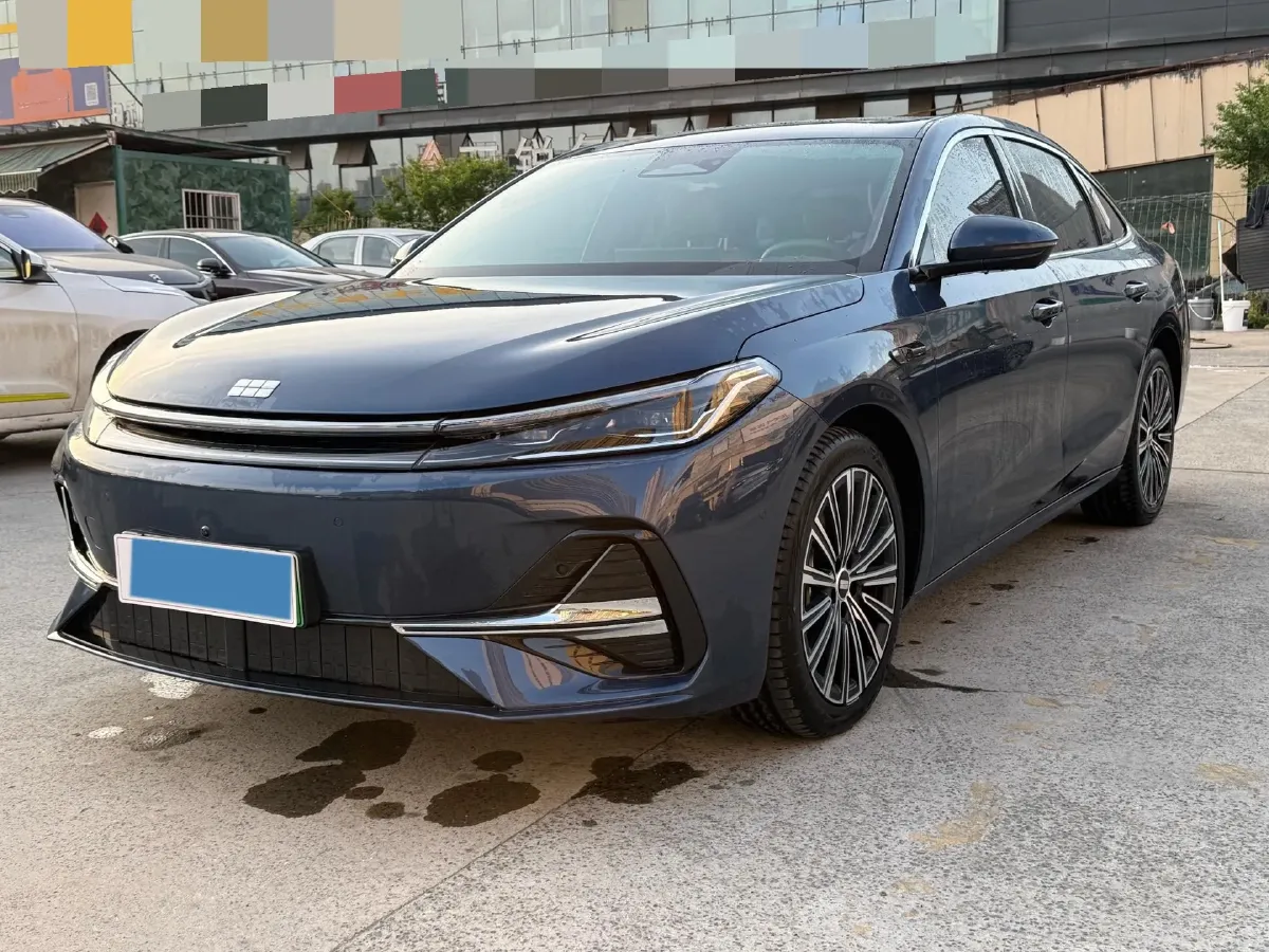 2025 Geely Galaxy A7 1.5L 112HP L4 1DHT PHEV,autocango,china used car exporter,china ev exporter,chinese used car exporter,chinese used ev exporter