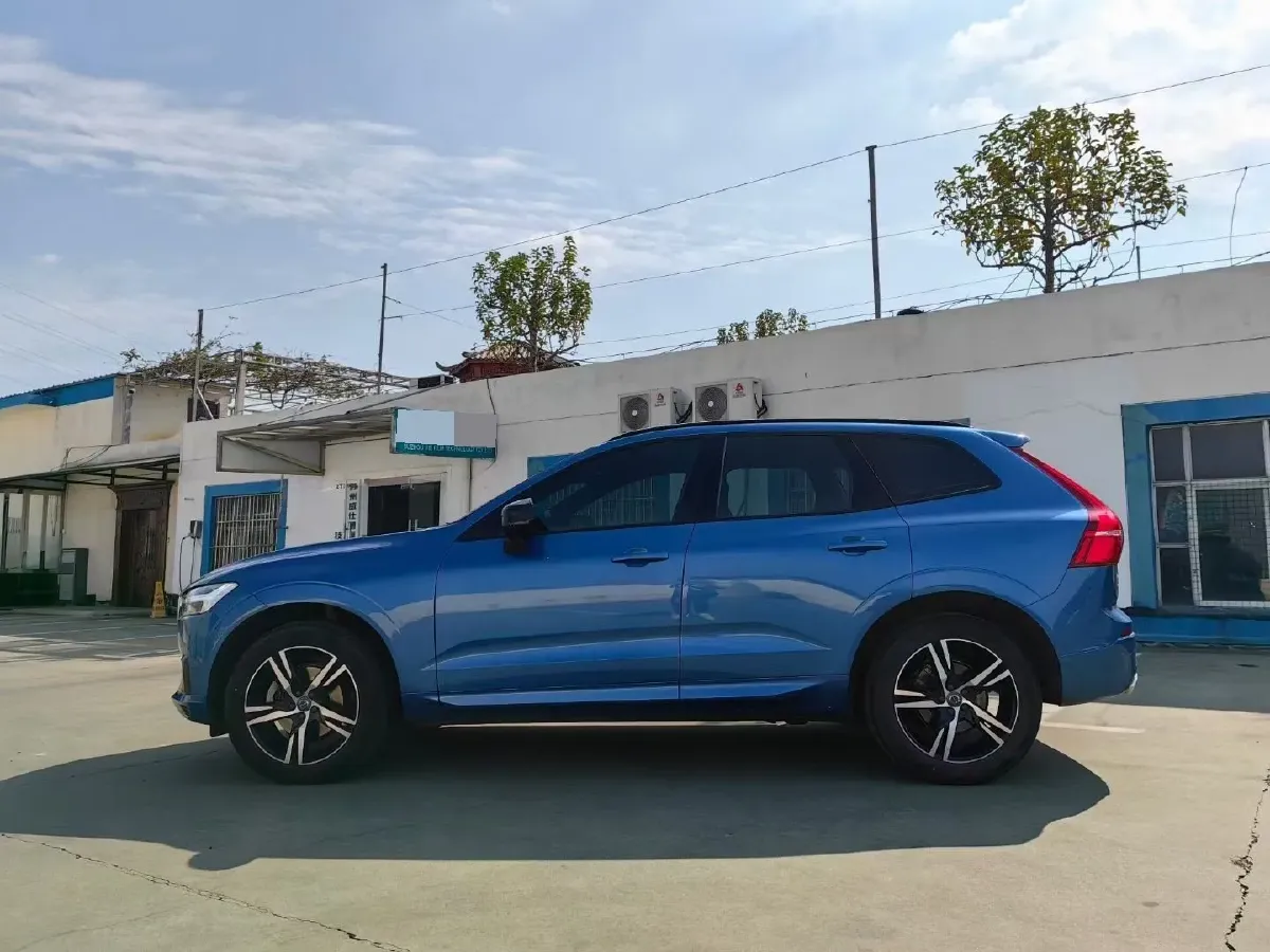 2020 Volvo XC60 2.0T 254HP L4 8AT,autocango,china used car exporter,china ev exporter,chinese used car exporter,chinese used ev exporter