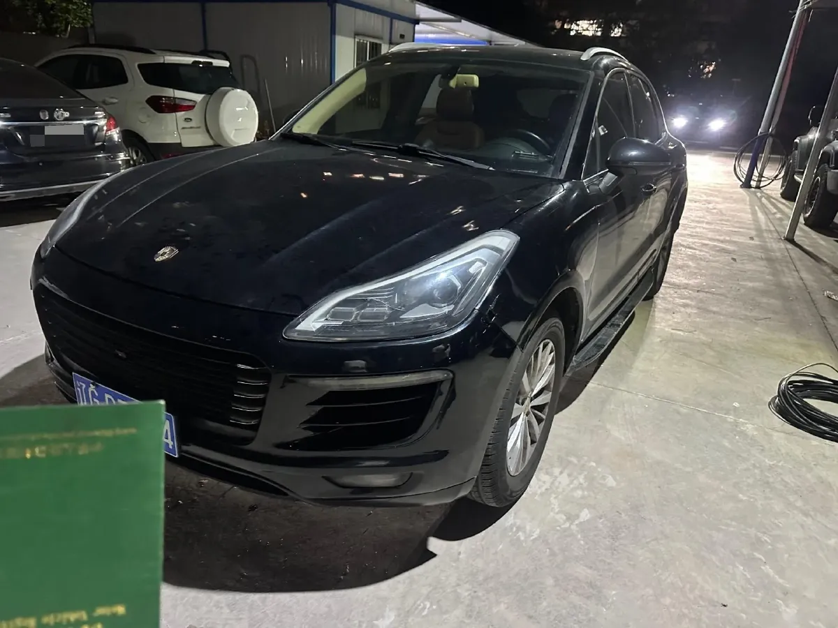2017 Zotye SR9 2.0T 190HP L4 6DCT,autocango,china used car exporter,china ev exporter,chinese used car exporter,chinese used ev exporter