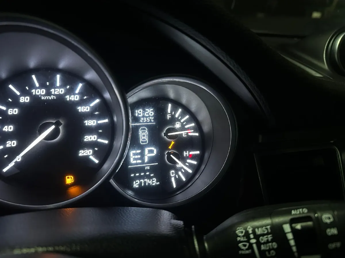 2017 Zotye SR9 2.0T 190HP L4 6DCT,autocango,china used car exporter,china ev exporter,chinese used car exporter,chinese used ev exporter