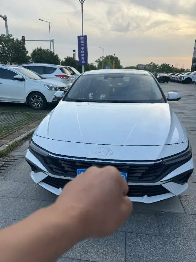 2023 Hyundai Elantra 1.5L 115HP L4 CVT,autocango,china used car exporter,china ev exporter,chinese used car exporter,chinese used ev exporter