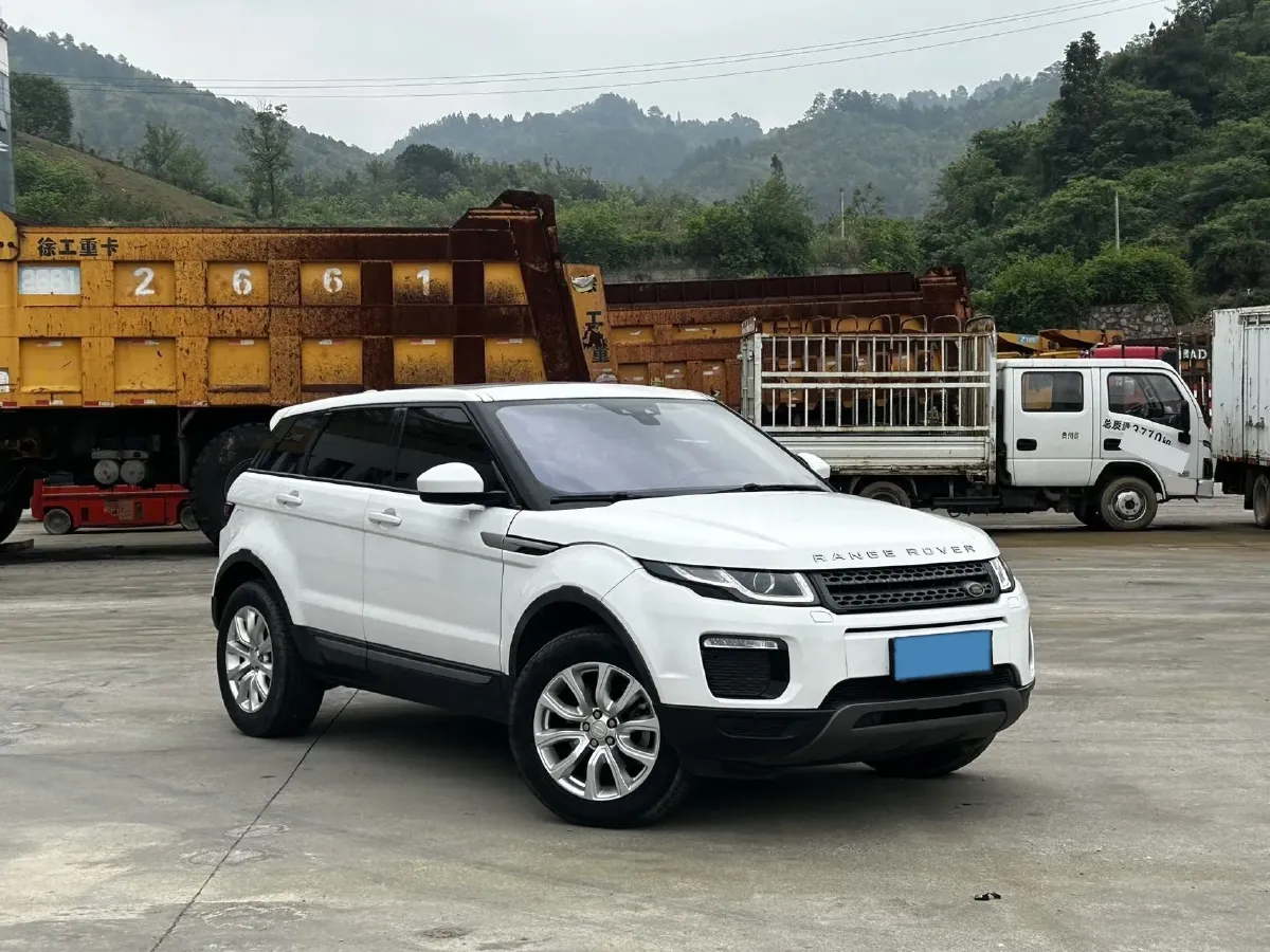 2018 Land Rover Range Rover Evoque 2.0T 241HP L4 9AT,autocango,china used car exporter,china ev exporter,chinese used car exporter,chinese used ev exporter