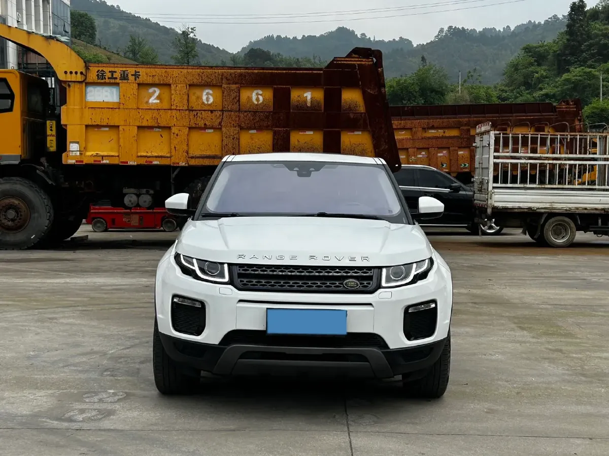 2018 Land Rover Range Rover Evoque 2.0T 241HP L4 9AT,autocango,china used car exporter,china ev exporter,chinese used car exporter,chinese used ev exporter