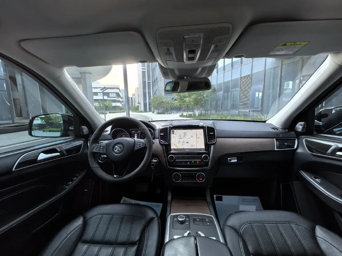 2021 Beijing BJ90 3.0T 333HP V6 9AT,autocango,china used car exporter,china ev exporter,chinese used car exporter,chinese used ev exporter