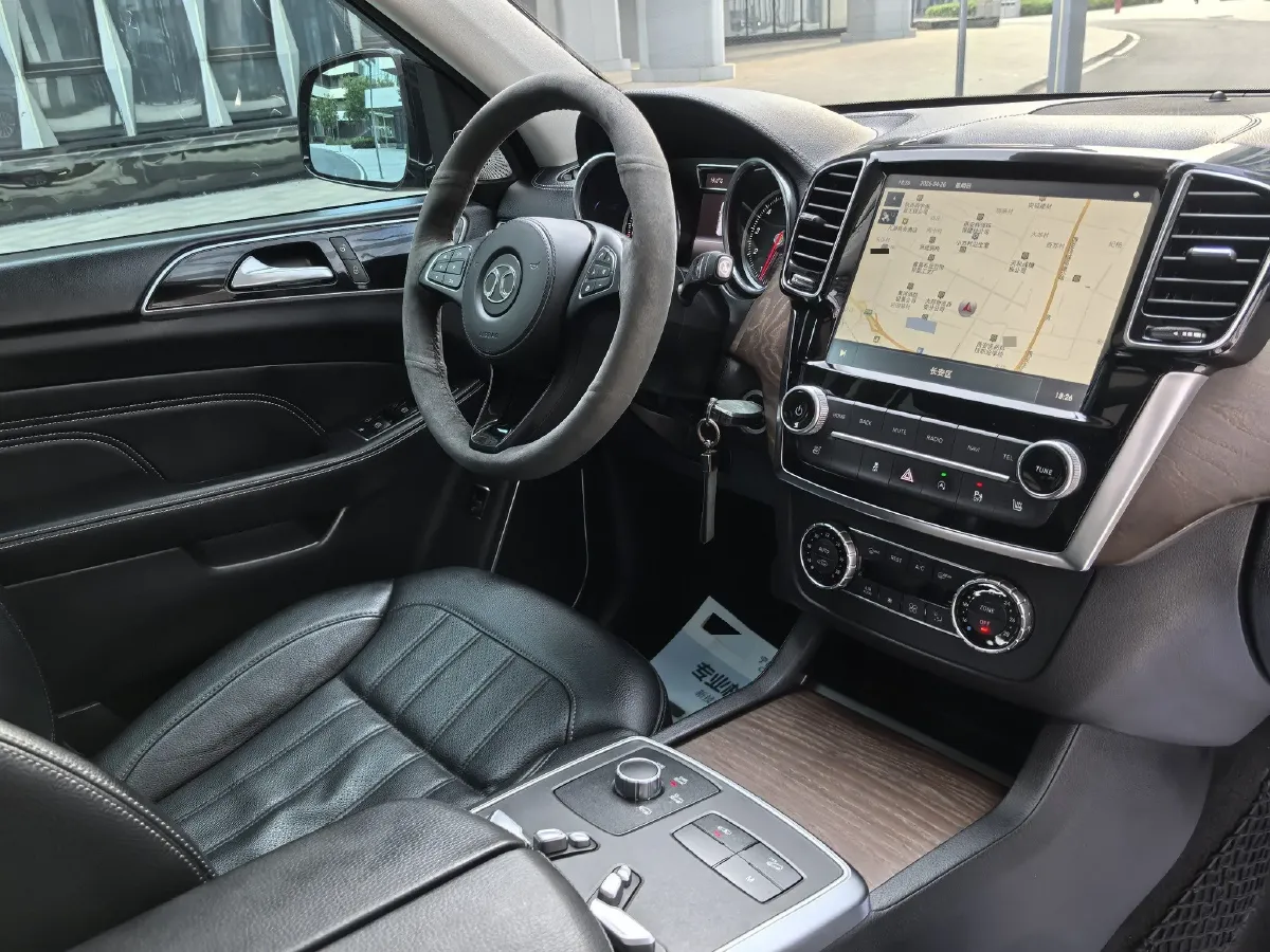 2021 Beijing BJ90 3.0T 333HP V6 9AT,autocango,china used car exporter,china ev exporter,chinese used car exporter,chinese used ev exporter