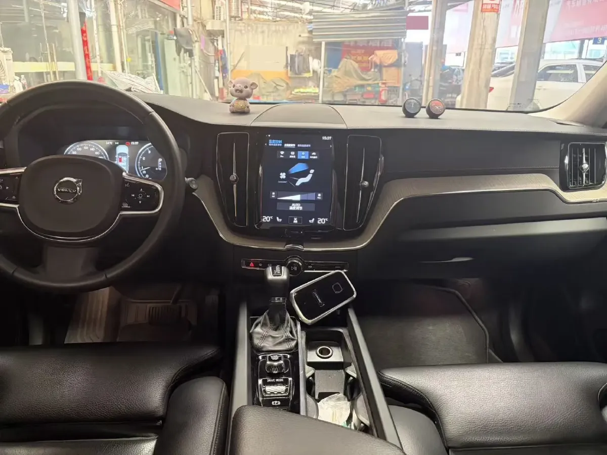 2019 Jeep Wrangler 2.0T 266HP L4 8AT,autocango,china used car exporter,china ev exporter,chinese used car exporter,chinese used ev exporter