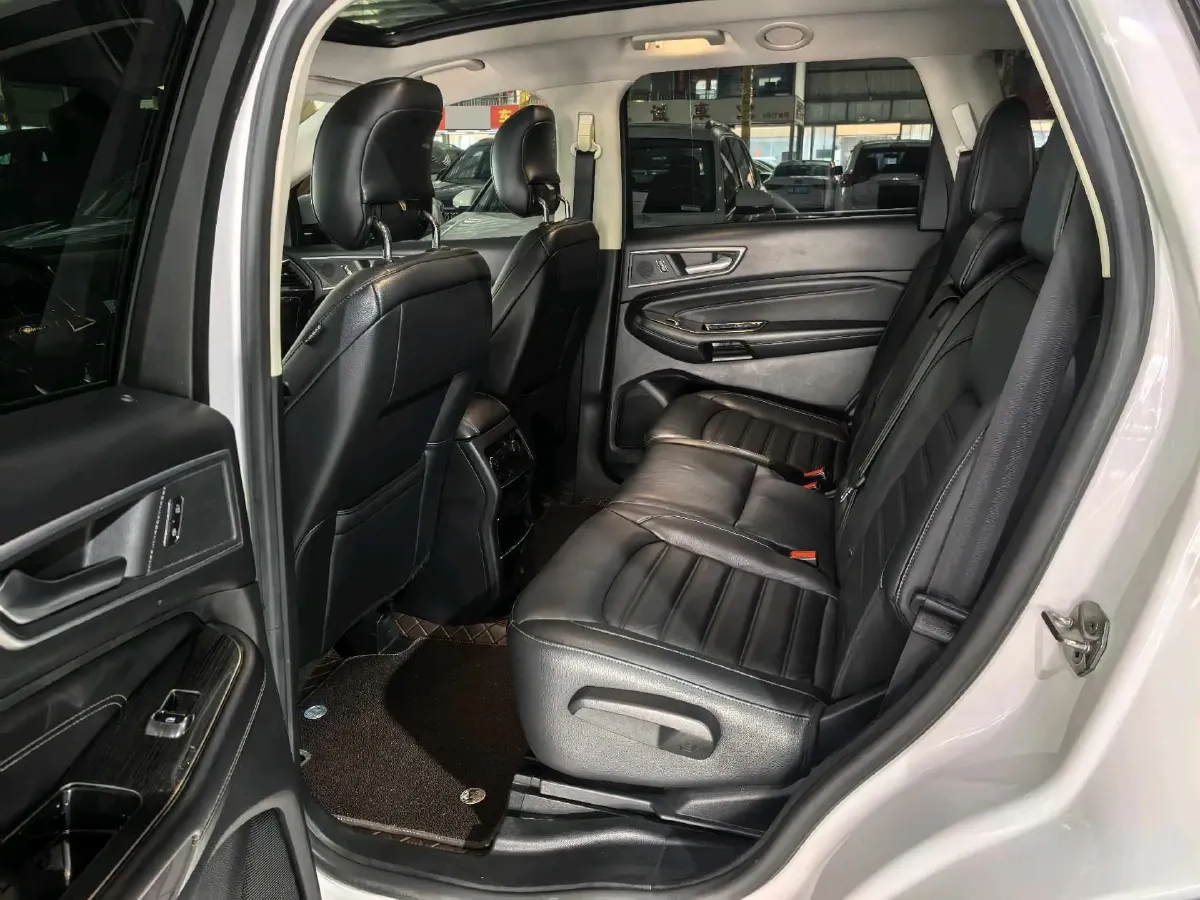 2018 Toyota Highlander 2.0T 220HP L4 6AT,autocango,china used car exporter,china ev exporter,chinese used car exporter,chinese used ev exporter