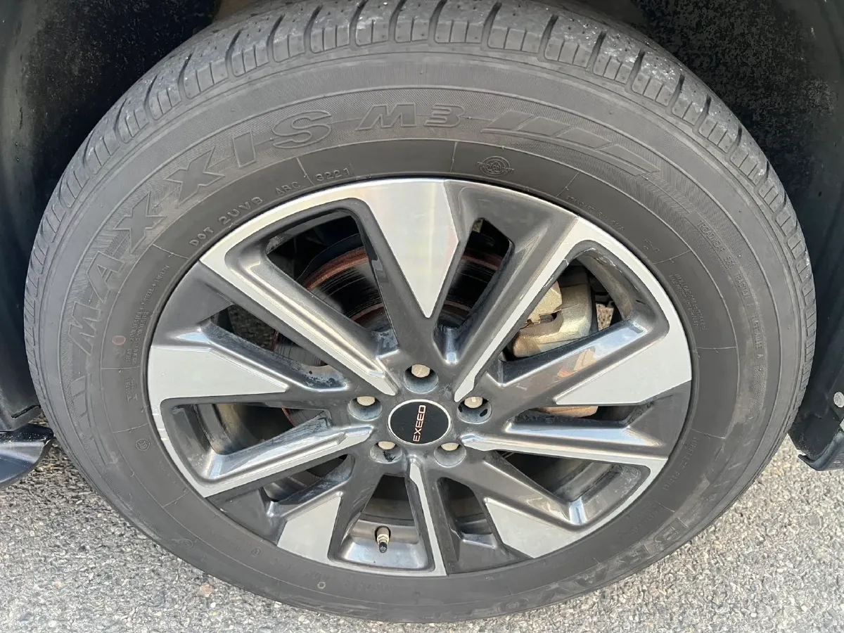 2022 ChangAn CS75 Plus 1.5T 188HP L4 8AT,autocango,china used car exporter,china ev exporter,chinese used car exporter,chinese used ev exporter