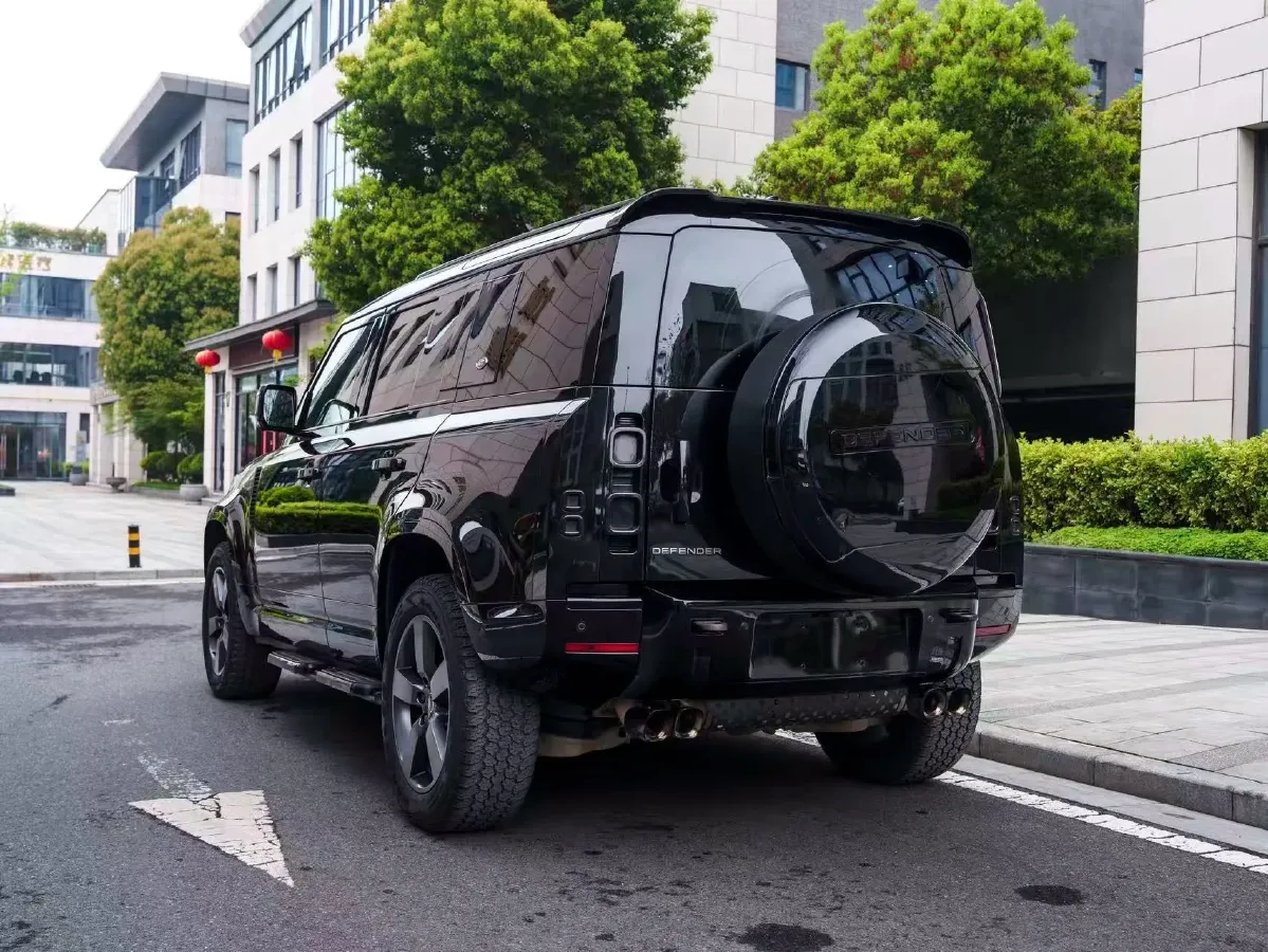 2023 Land Rover Defender 3.0T 400HP L6 8AT,autocango,china used car exporter,china ev exporter,chinese used car exporter,chinese used ev exporter
