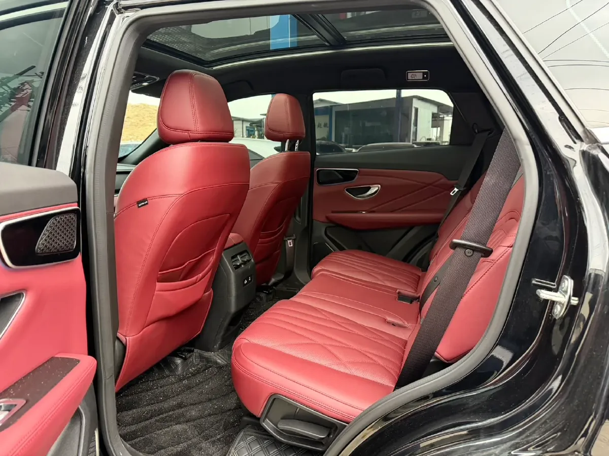 2025 Jetour X70 Plus 1.5T 184HP L4 7DCT,autocango,china used car exporter,china ev exporter,chinese used car exporter,chinese used ev exporter