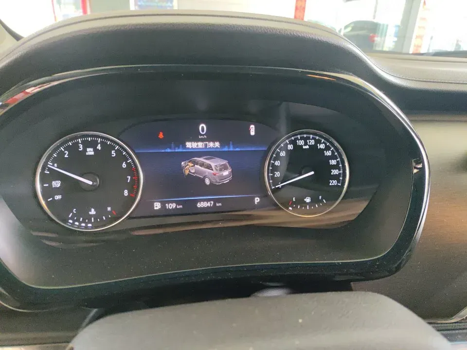 2022 Buick GL8 2.0T 237HP L4 9AT,autocango,china used car exporter,china ev exporter,chinese used car exporter,chinese used ev exporter