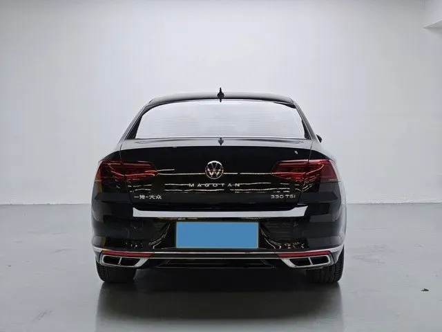 2023 Volkswagen Magotan 2.0T 186HP L4 7DCT,autocango,china used car exporter,china ev exporter,chinese used car exporter,chinese used ev exporter