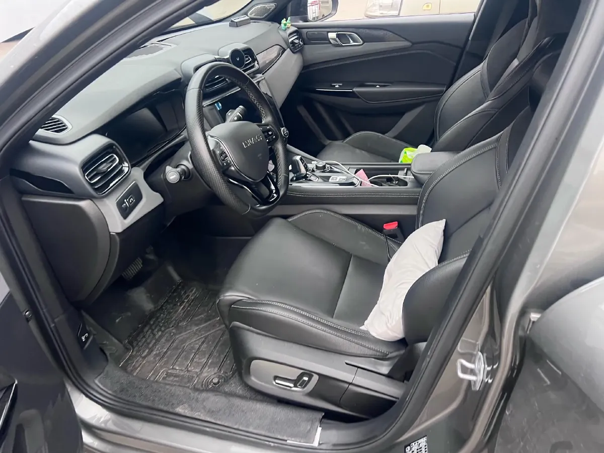 2021 LYNK&CO 03 1.5T 180HP L3 7DCT,autocango,china used car exporter,china ev exporter,chinese used car exporter,chinese used ev exporter