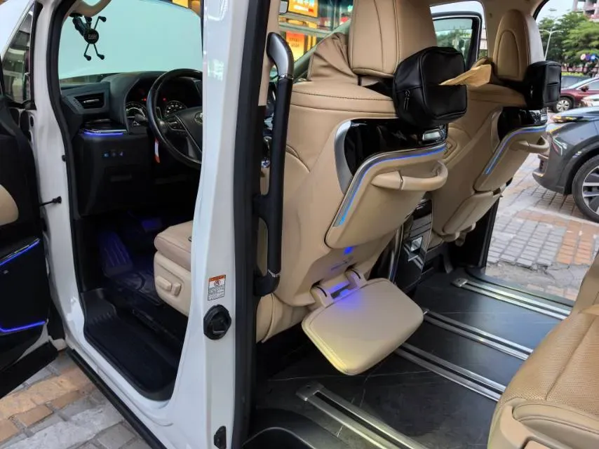 2020 Toyota Alphard 2.5L 117HP L4 E-CVT Hybrid,autocango,china used car exporter,china ev exporter,chinese used car exporter,chinese used ev exporter