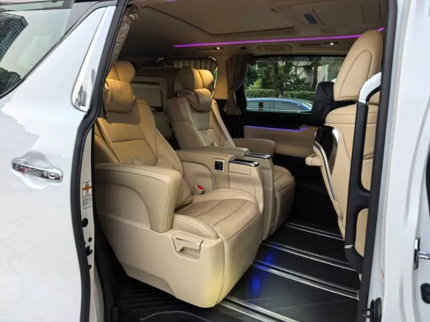 2020 Toyota Alphard 2.5L 117HP L4 E-CVT Hybrid,autocango,china used car exporter,china ev exporter,chinese used car exporter,chinese used ev exporter