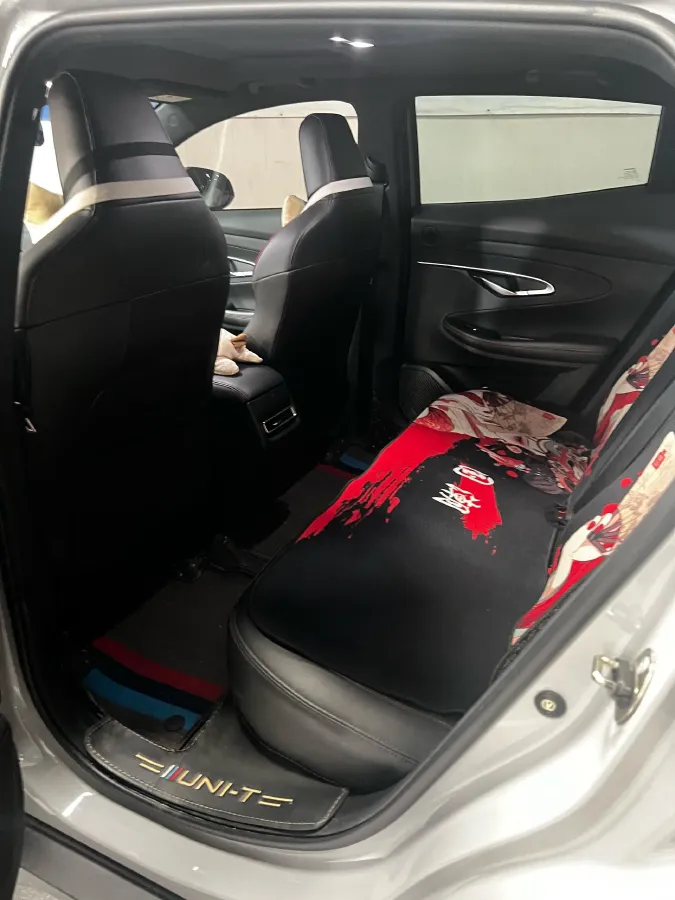 2022 ChangAn UNI-T 1.5T 188HP L4 7DCT,autocango,china used car exporter,china ev exporter,chinese used car exporter,chinese used ev exporter