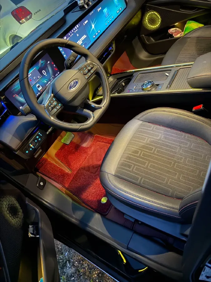 2023 Ford Mondeo 2.0T 254HP L4 8AT,autocango,china used car exporter,china ev exporter,chinese used car exporter,chinese used ev exporter