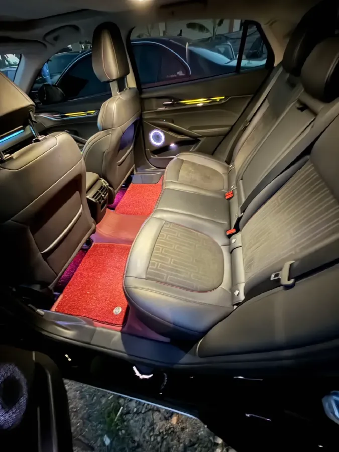 2023 Ford Mondeo 2.0T 254HP L4 8AT,autocango,china used car exporter,china ev exporter,chinese used car exporter,chinese used ev exporter