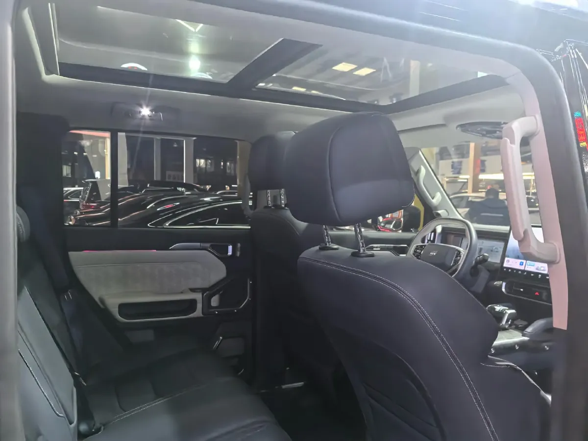 2024 Jetour ShanHai TravellerC-DM 1.5T 156HP L4 3DHT PHEV 26.7KWH,autocango,china used car exporter,china ev exporter,chinese used car exporter,chinese used ev exporter