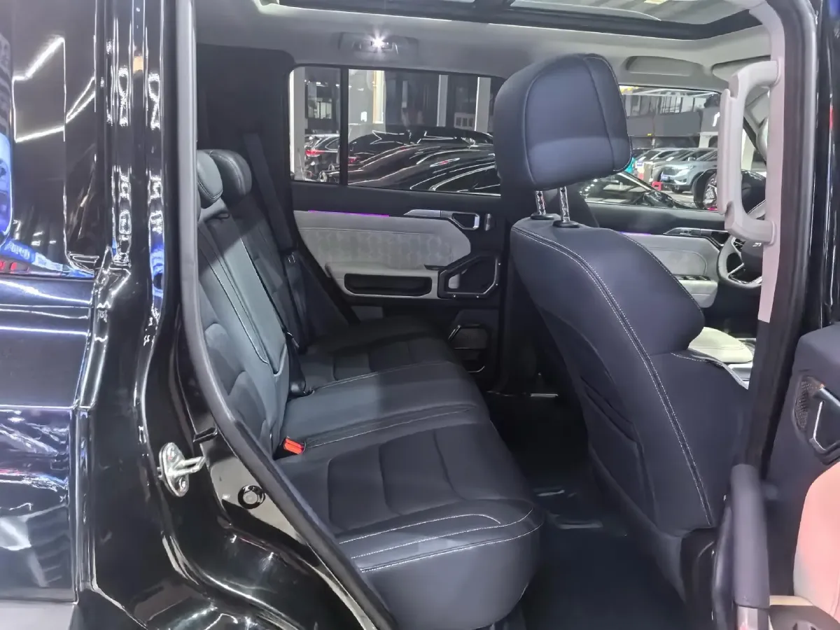 2024 Jetour ShanHai TravellerC-DM 1.5T 156HP L4 3DHT PHEV 26.7KWH,autocango,china used car exporter,china ev exporter,chinese used car exporter,chinese used ev exporter