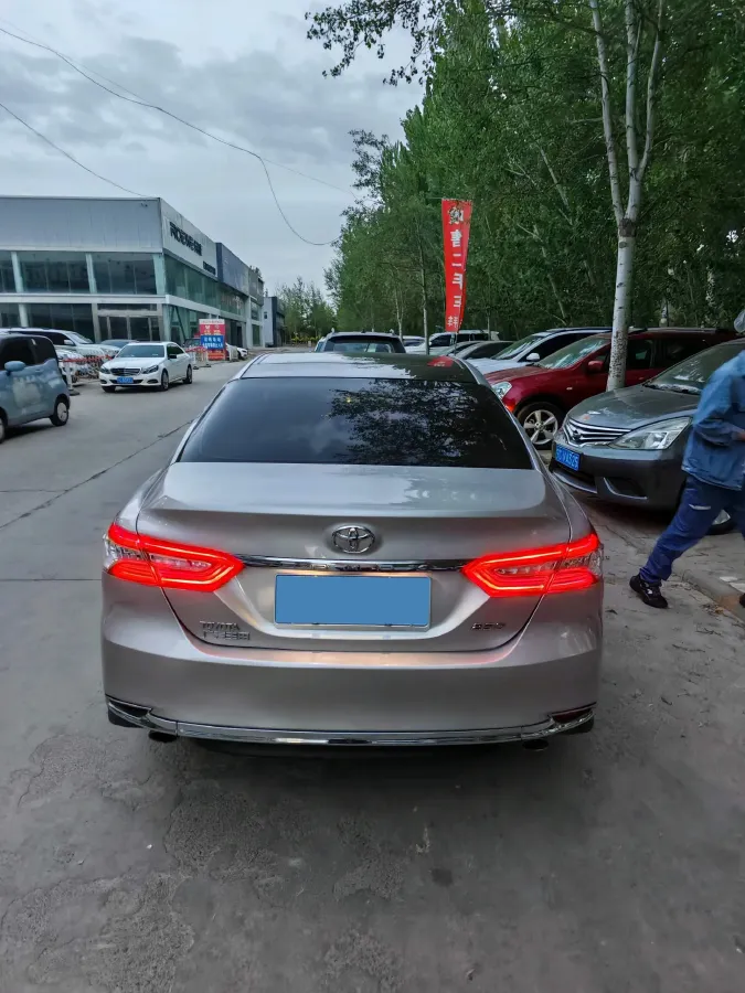 2018 Toyota Camry 2.5L 209HP L4 8AT,autocango,china used car exporter,china ev exporter,chinese used car exporter,chinese used ev exporter