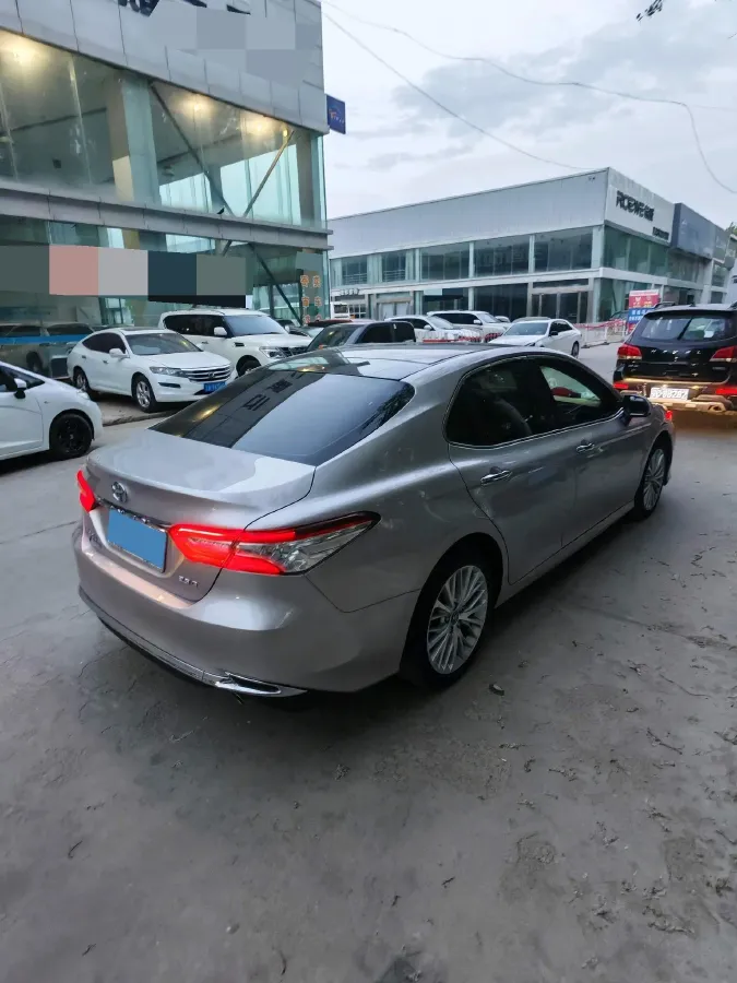2018 Toyota Camry 2.5L 209HP L4 8AT,autocango,china used car exporter,china ev exporter,chinese used car exporter,chinese used ev exporter