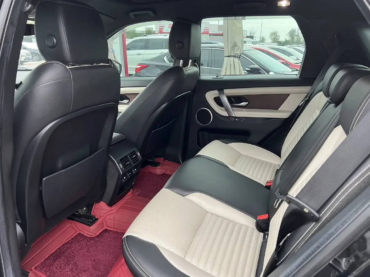 2020 Land Rover Discovery Sport 2.0T 249HP L4 9AT,autocango,china used car exporter,china ev exporter,chinese used car exporter,chinese used ev exporter