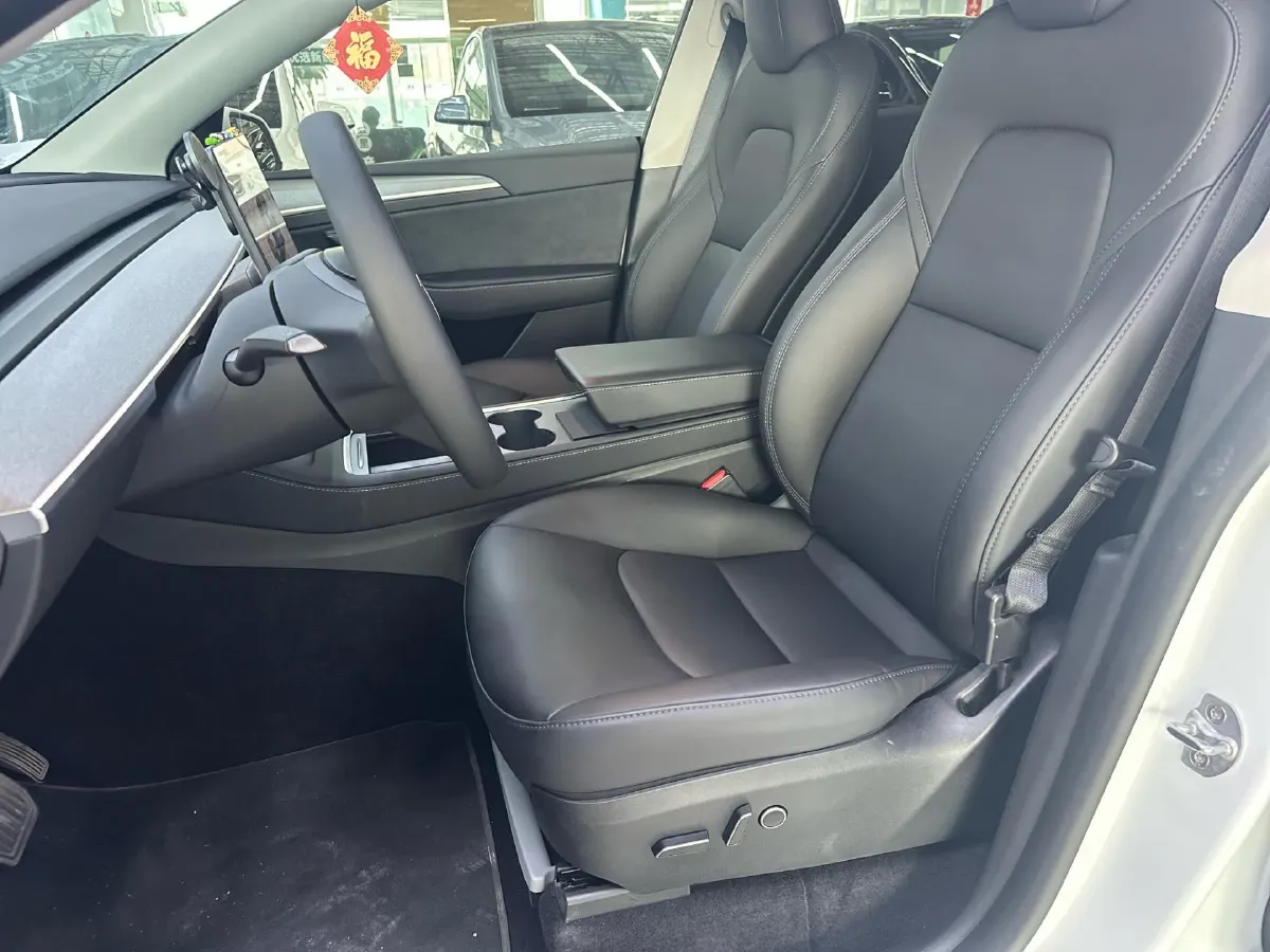 2024 Iveco OuSheng BEV 77.28KWH,autocango,china used car exporter,china ev exporter,chinese used car exporter,chinese used ev exporter