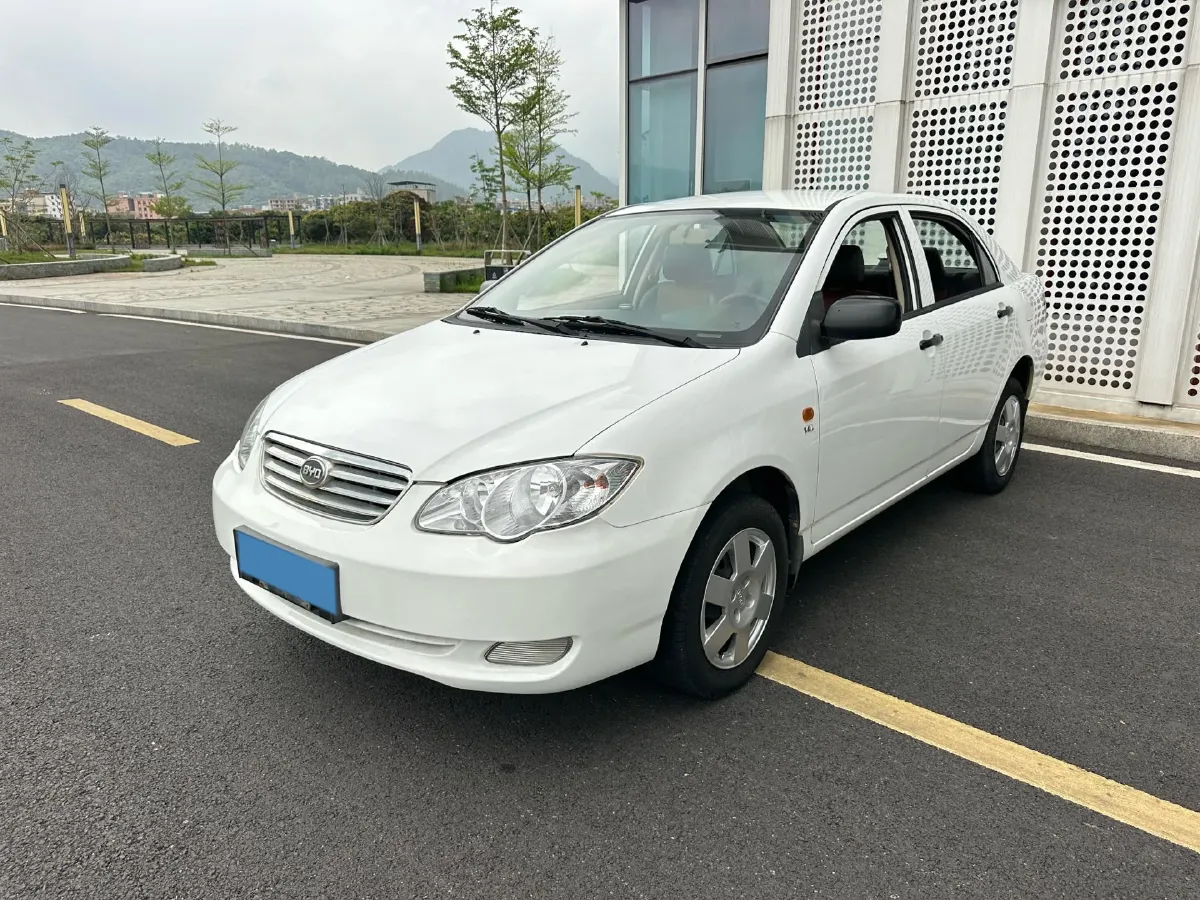 2016 BYD F3 1.5L 109HP L4 5MT,autocango,china used car exporter,china ev exporter,chinese used car exporter,chinese used ev exporter