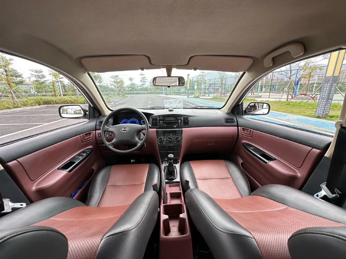 2016 BYD F3 1.5L 109HP L4 5MT,autocango,china used car exporter,china ev exporter,chinese used car exporter,chinese used ev exporter