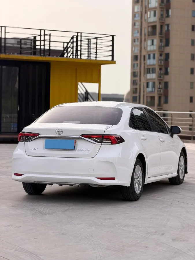 2021 Toyota Corolla 1.2T 116HP L4 CVT,autocango,china used car exporter,china ev exporter,chinese used car exporter,chinese used ev exporter