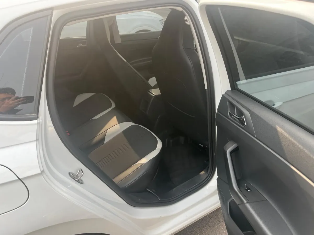 2023 Volkswagen Polo 1.5L 113HP L4 6AT,autocango,china used car exporter,china ev exporter,chinese used car exporter,chinese used ev exporter